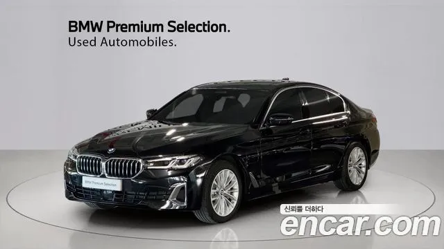 BMW 5-Series 530e Luxury
