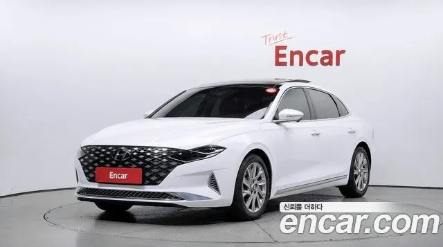 Hyundai Grandeur Calligraphy