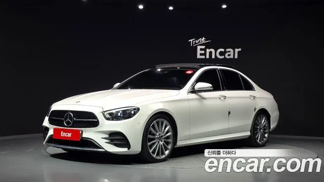 Mercedes-Benz E-Class E350 4MATIC AMG Line