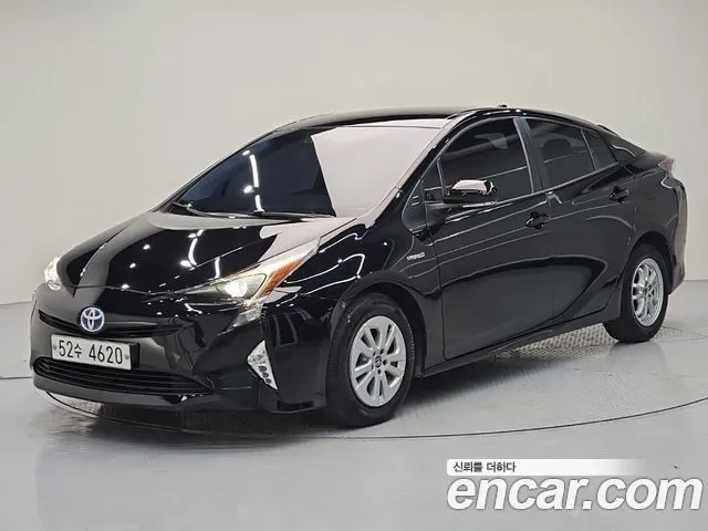 Toyota Prius 1.8 E