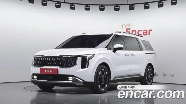 Kia Canival HEV 7seater Signature