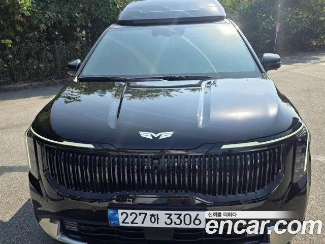 Kia Canival HEV 9-Seater Hi-Limousine