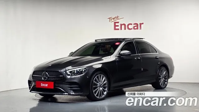 Mercedes-Benz E-Class E350 4MATIC AMG Line