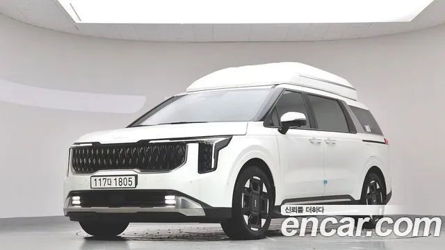 Kia Canival HEV 7-Seater Hi Limousine