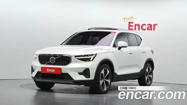 Volvo XC40 B4 Ultimate Bright