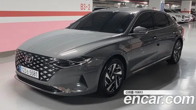 Hyundai Grandeur Premium