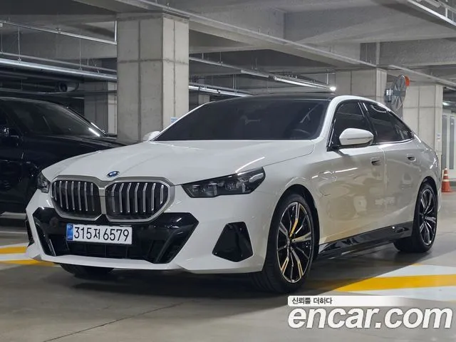 BMW 5-Series 530e M Sport