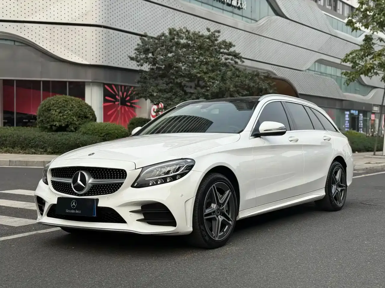 Mercedes-Benz C-Class (Import) Model C 260 Estate