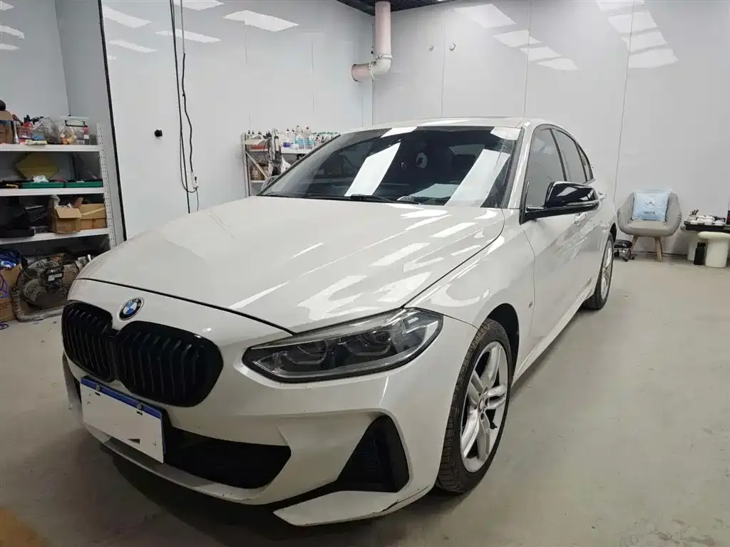 BMW 1 Series Facelift 120i M Sport Shadow Edition