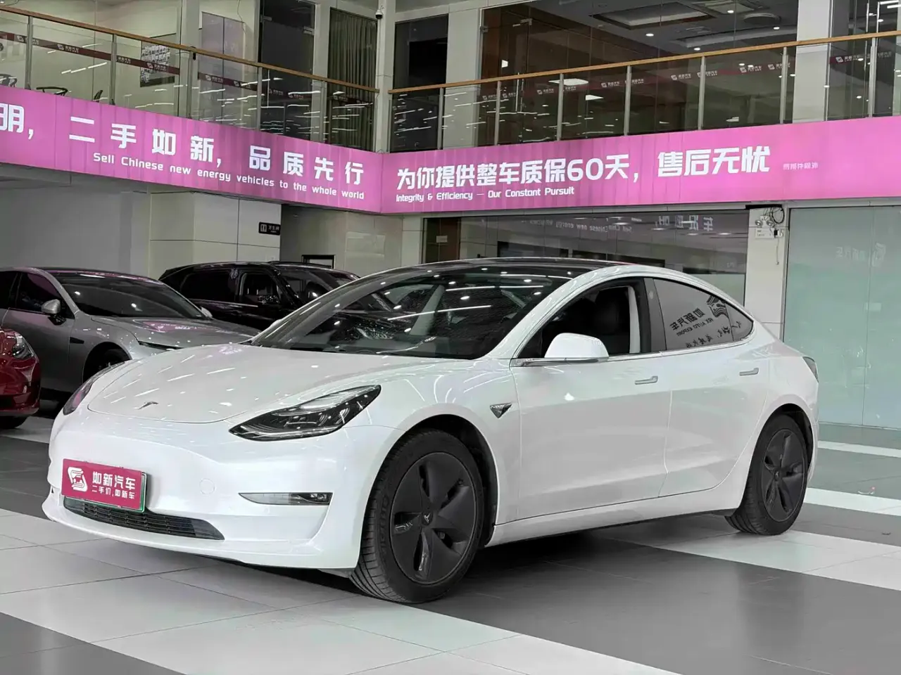 Tesla Model 3 (Import) Long Range All-Wheel Drive Edition