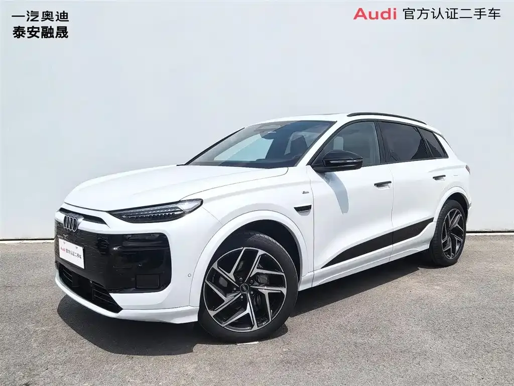Audi Q6L e-tron Model Pioneer Edition
