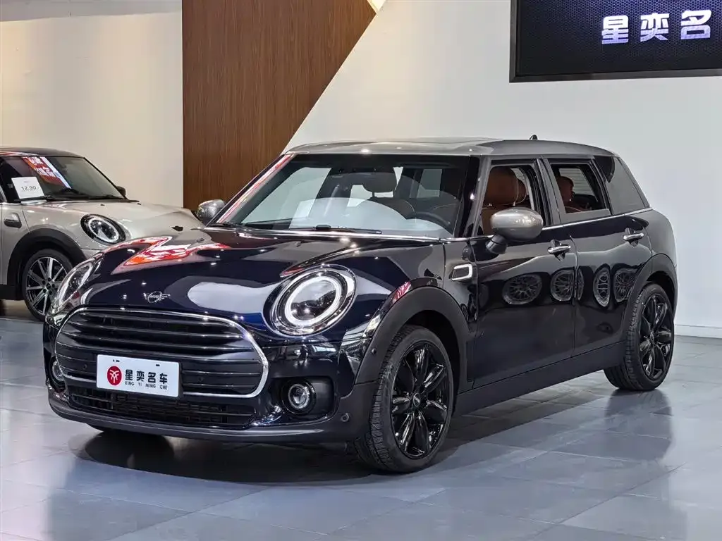 MINI CLUBMAN 1.5T COOPER Connoisseur
