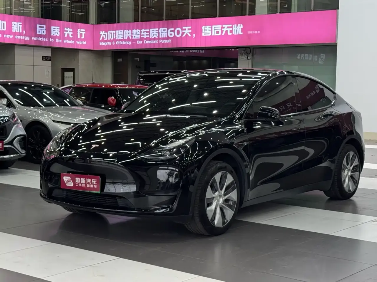 Tesla Model Y Facelift Rear-Wheel Drive Version