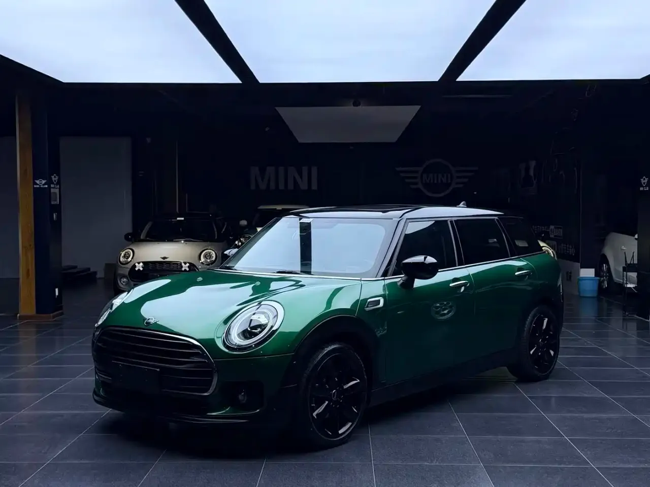 MINI CLUBMAN 1.5T COOPER Connoisseur