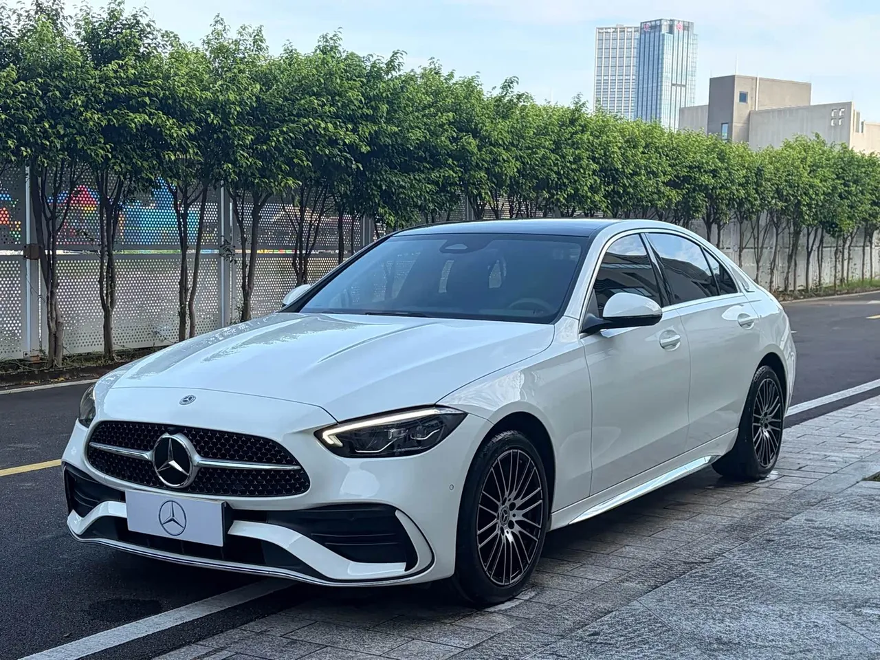 Mercedes-Benz C-Class Facelift C 260 L Sport