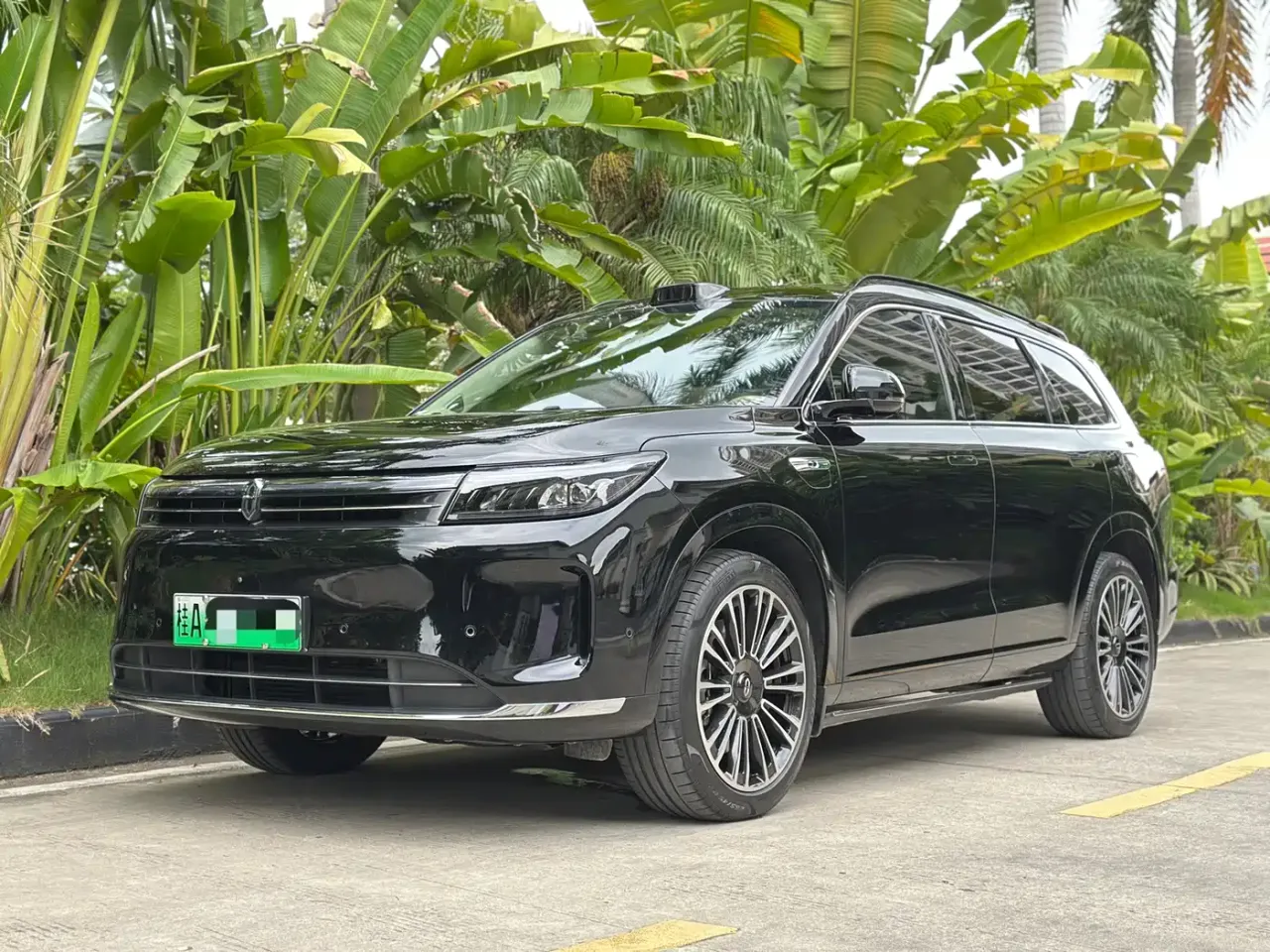 AITO Wenjie AITO M7 1.5T Smart Drive RWD Ultra 5-seater