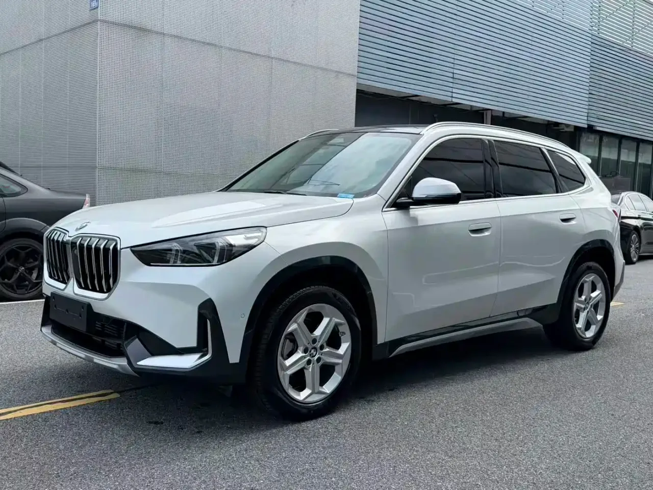BMW X1 sDrive20Li X Design Package