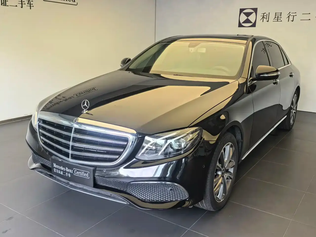 Mercedes-Benz E-Class E 260 L