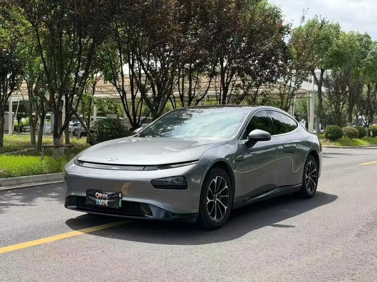 XPeng P7 Model 670E