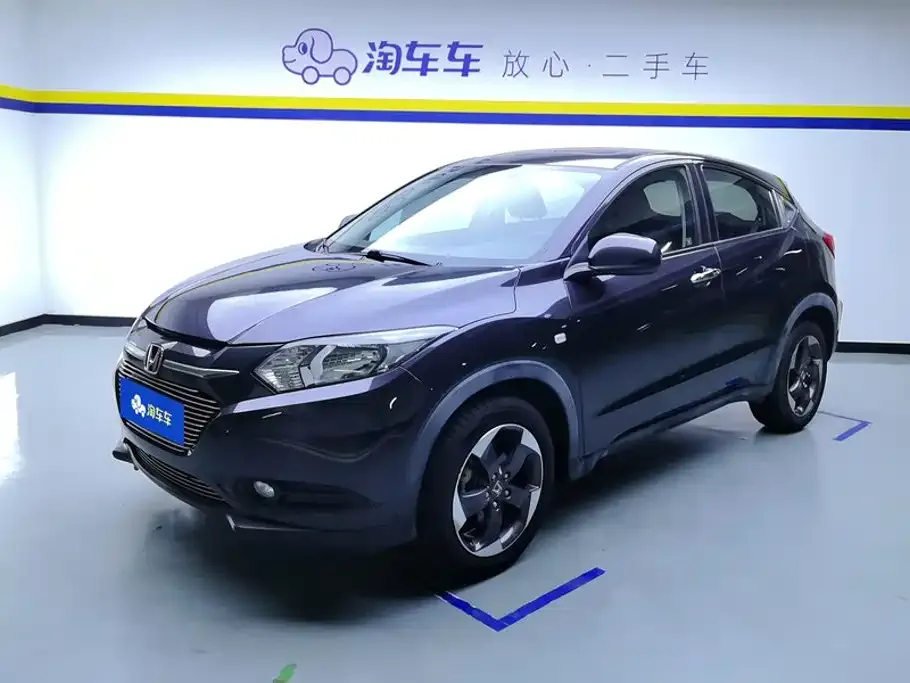 Honda Vezel 1.8L CVT 2WD Pioneer