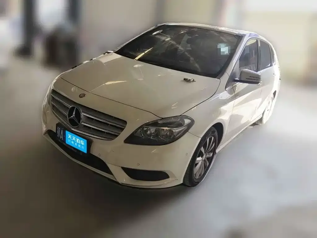 Mercedes-Benz B-Class B 180