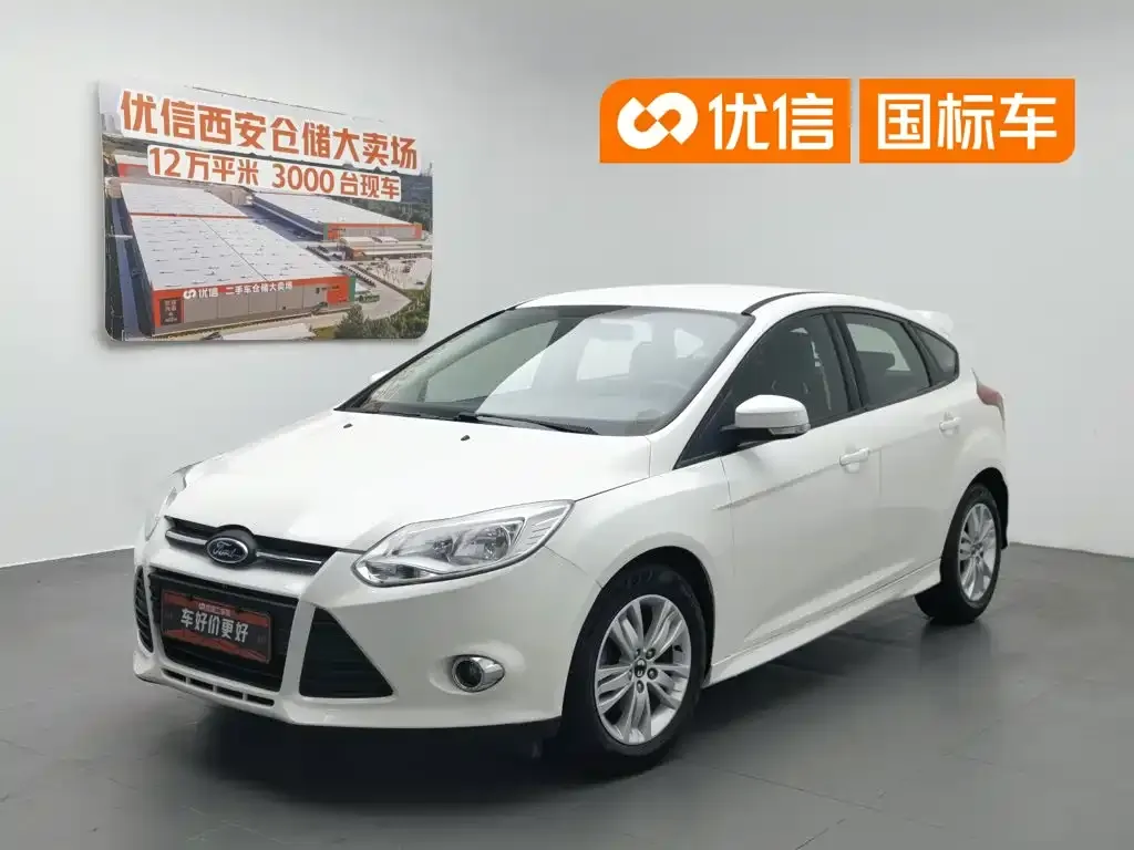 Ford Focus Hatchback 1.6L Automatic Comfort