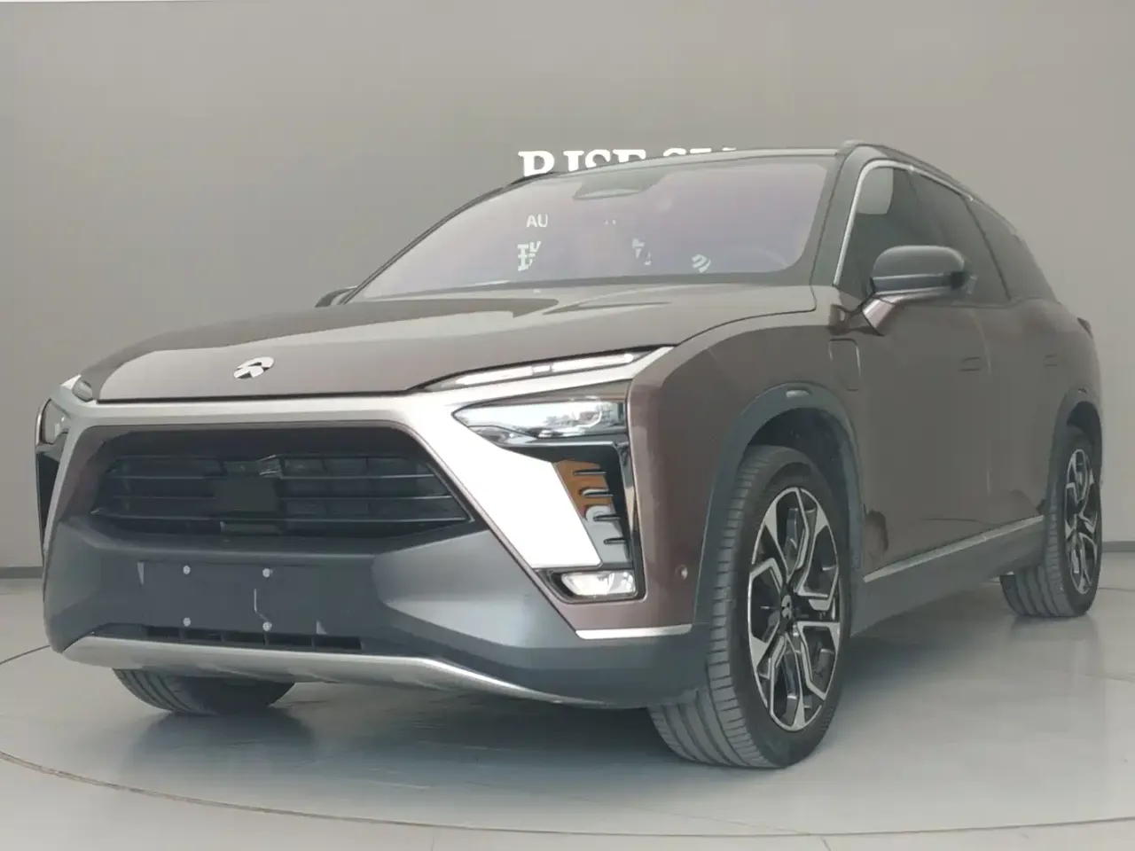 NIO ES8 Model 580KM Signature Edition 6-Seater