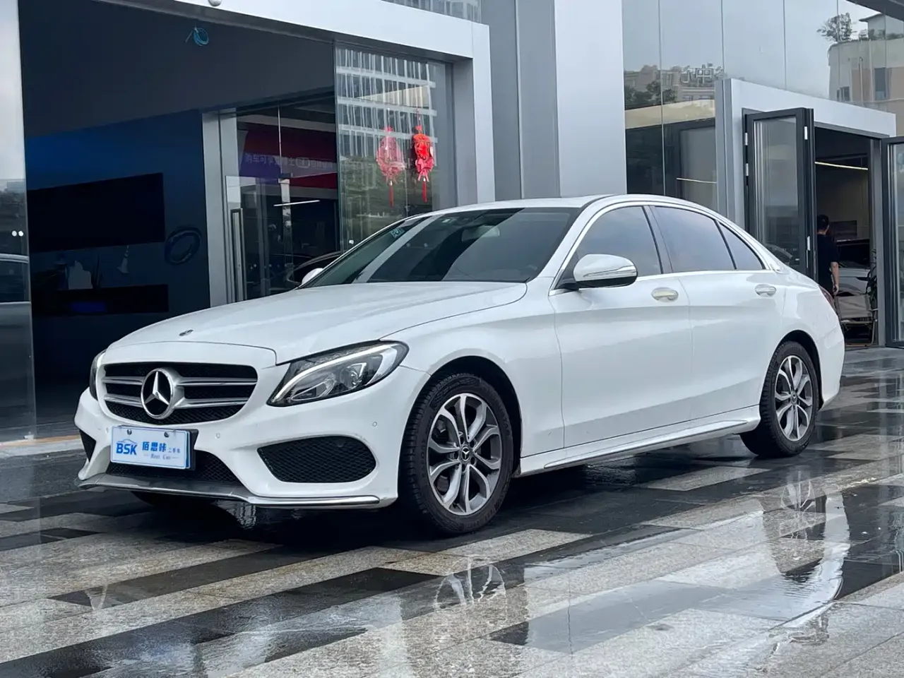 Mercedes-Benz C-Class Facelift C 180 L Fashion Sport Edition