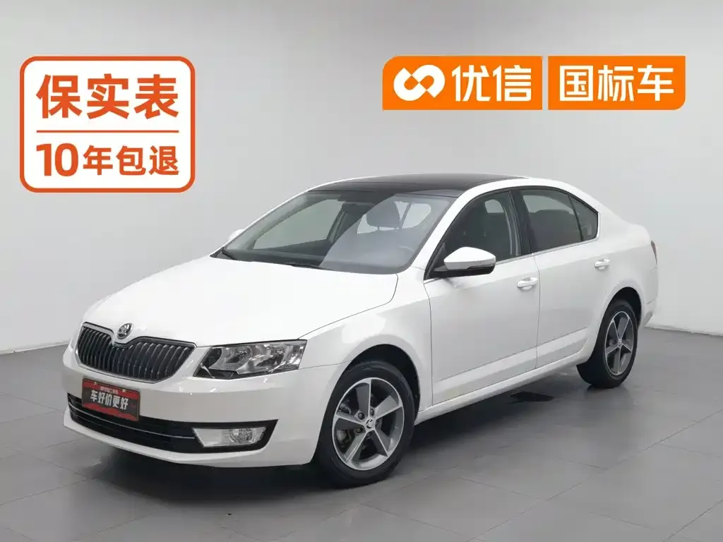 Škoda Octavia 1.6L Manual Smart Edition