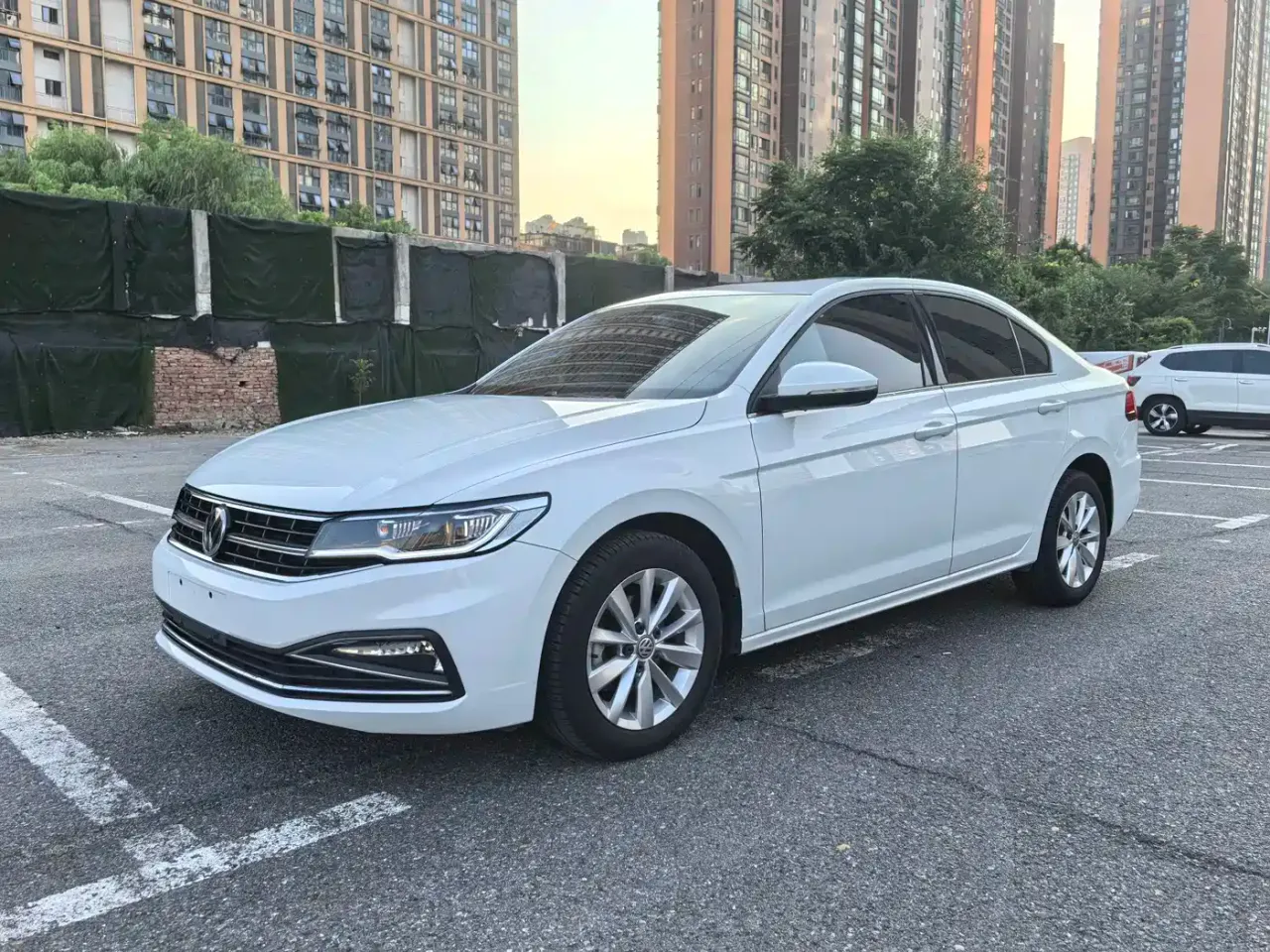 Volkswagen Bora 1.5L Automatic Luxury