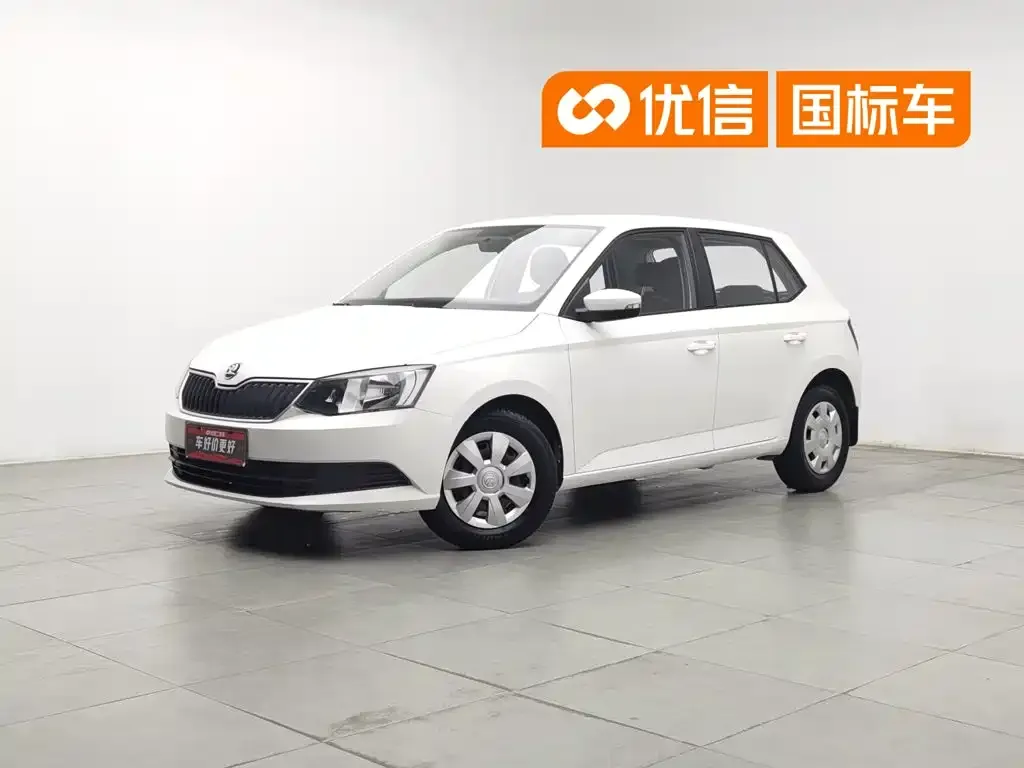Škoda Fabia 1.4L Automatic Advance Edition
