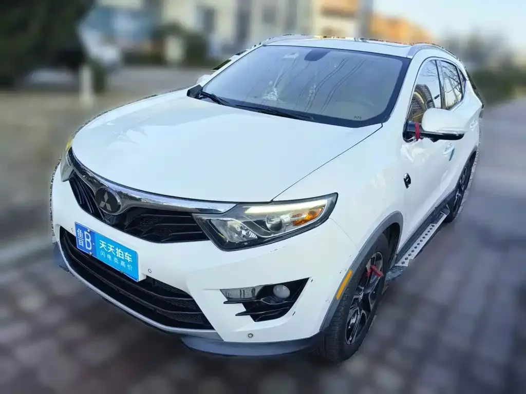 Soueast DX7 1.5T Auto Luxury