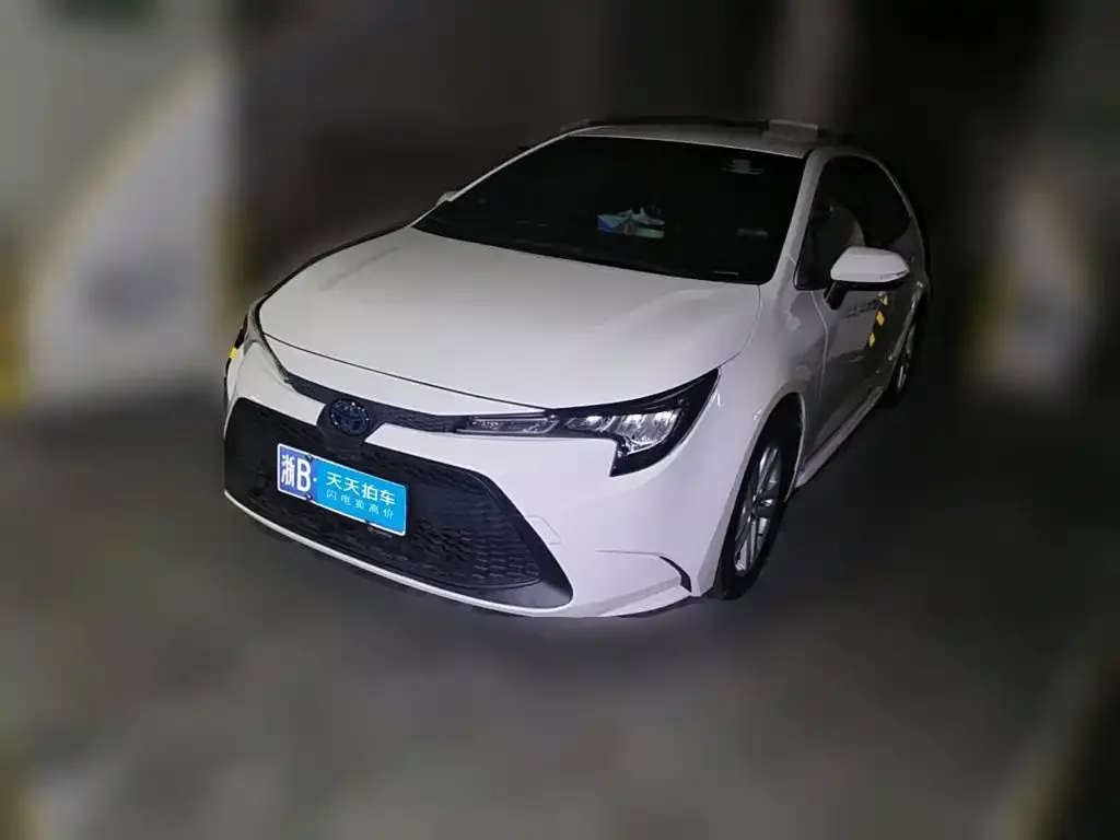 Toyota Levin Dual Engine 1.8H E-CVT Leading Edition