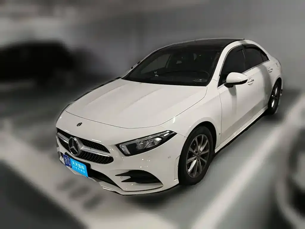 Mercedes-Benz A-Class Facelift A 200 L Sport Sedan Fashion