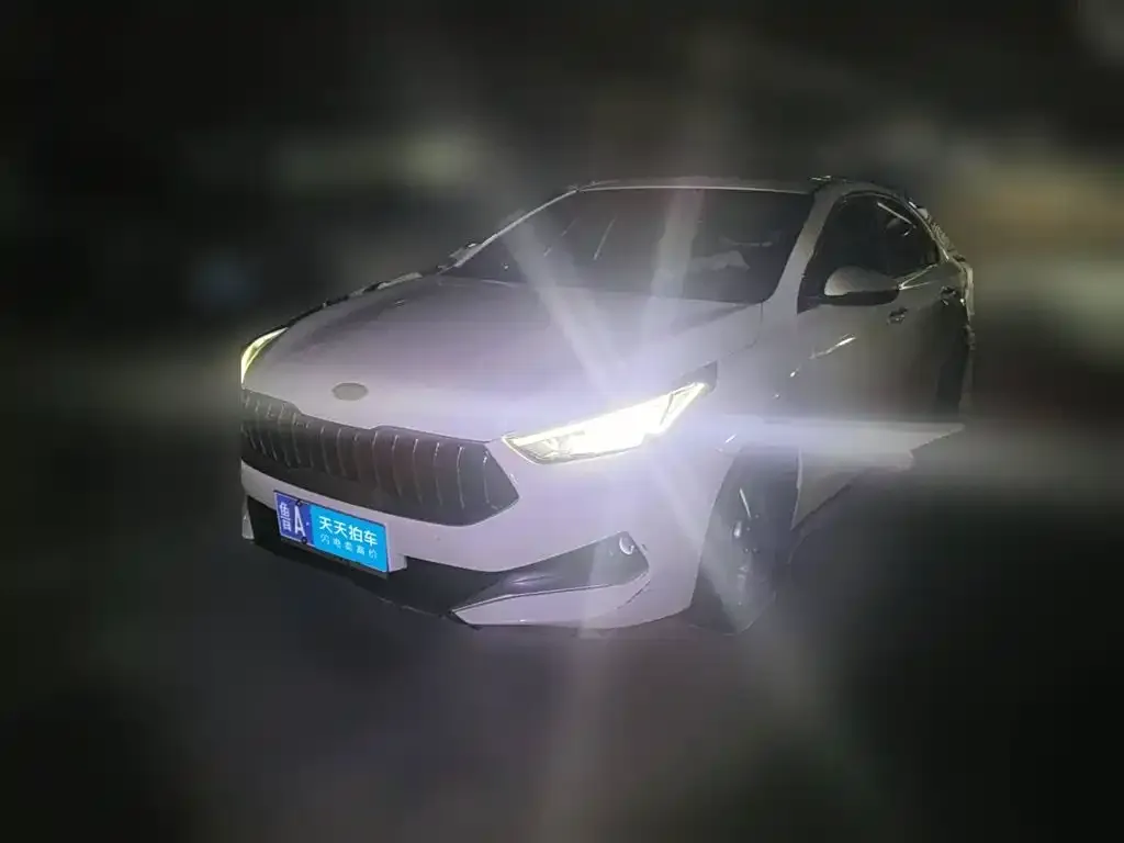 Kia K3 1.5L CVT Smart Connect Edition