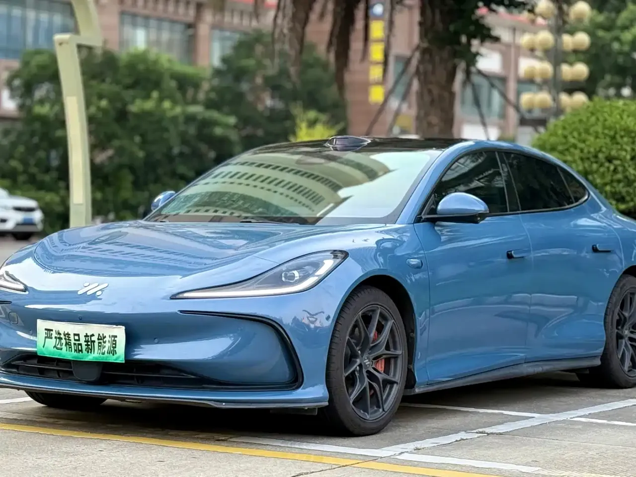 IM Motors IM L6 Max Standard Edition