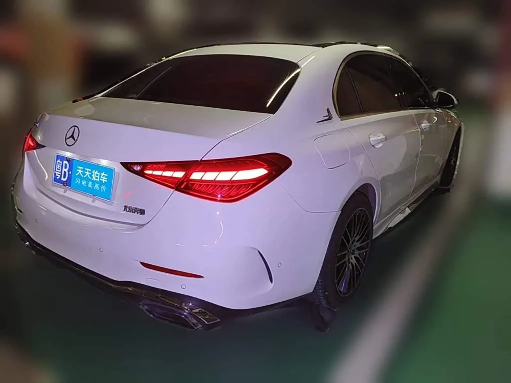 Mercedes-Benz C-Class Facelift C 260 L Sport Edition