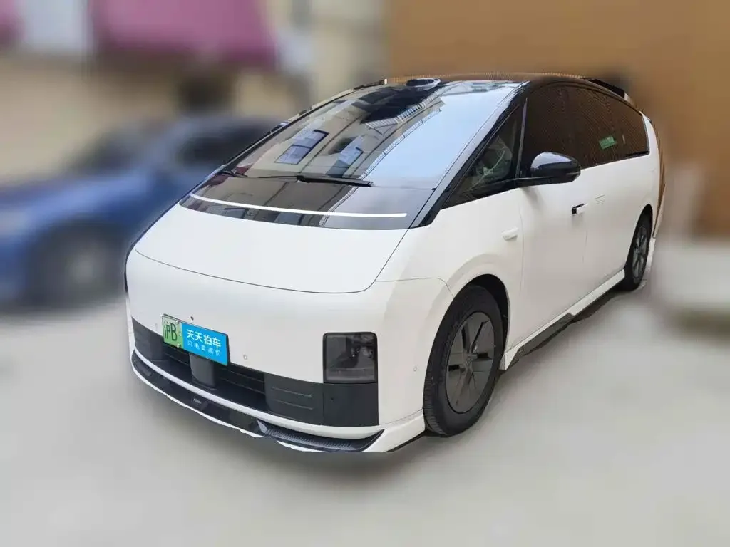 Li Auto MEGA Model Home Family Special Edition