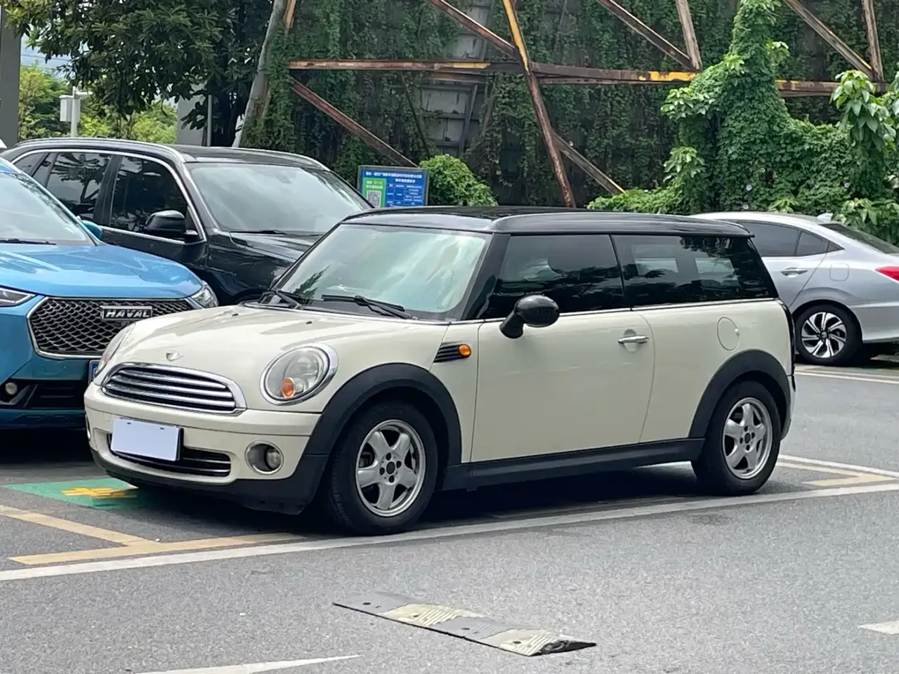 MINI CLUBMAN 1.6L COOPER Cheer