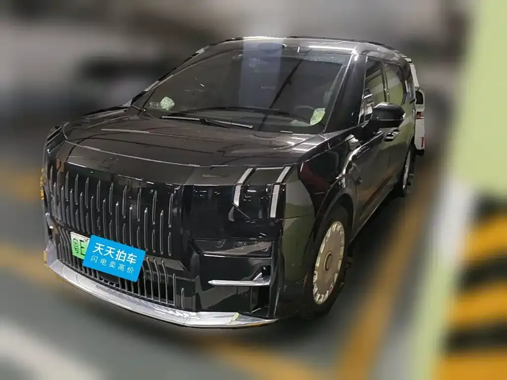 ZEEKR Zeekr 009 6-seat Executive AWD 108kWh