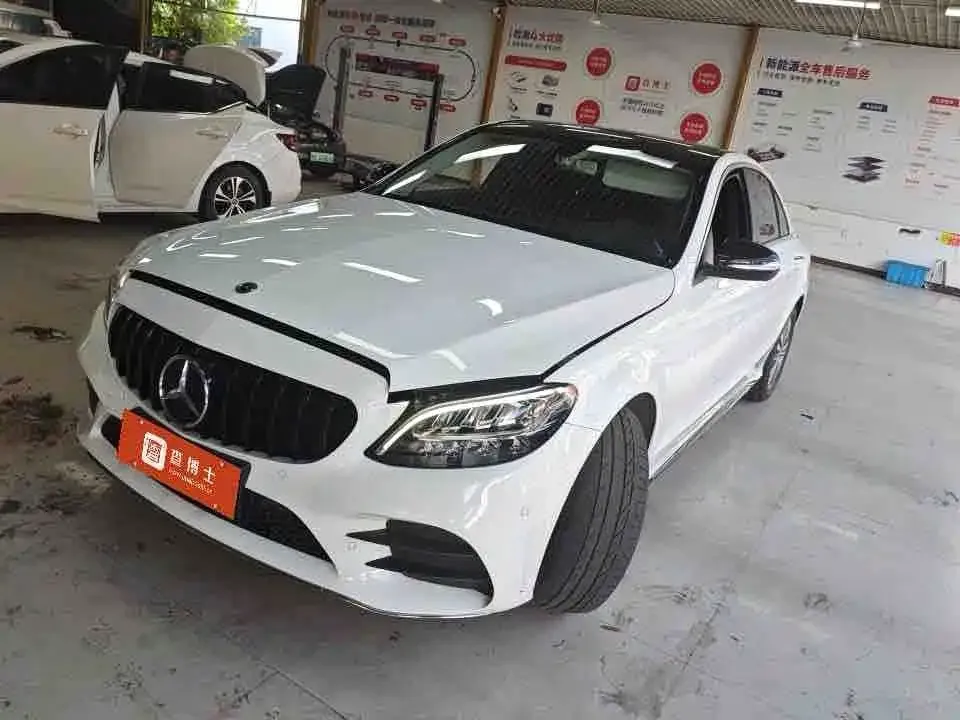 Mercedes-Benz C-Class Facelift C 200 L Fashion