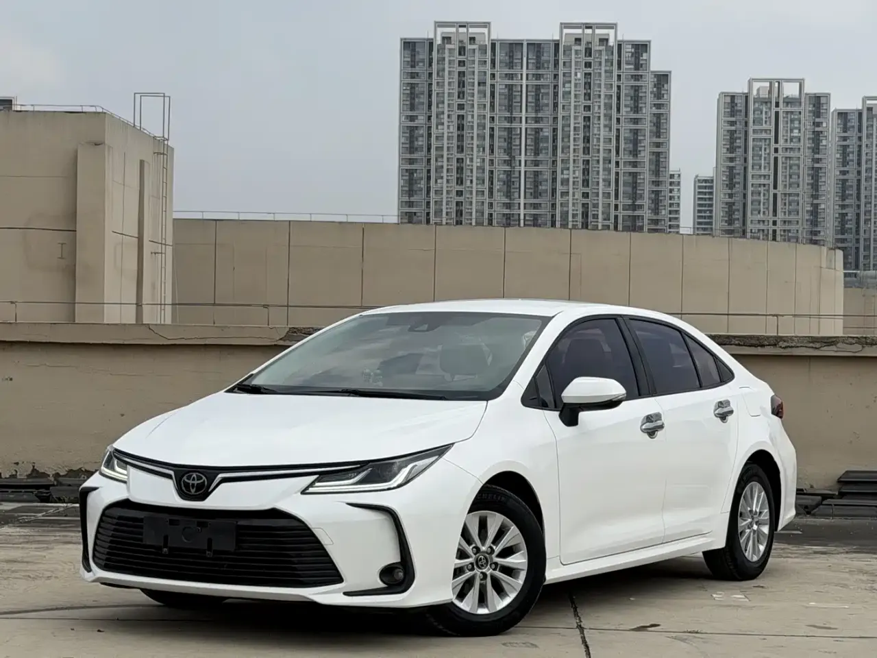 Toyota Corolla TNGA 1.5L CVT Pioneer Edition