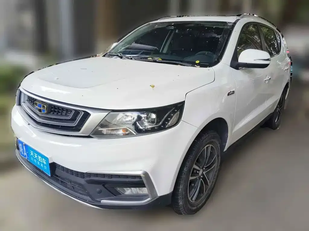 Geely Emgrand X6 1.4T CVT 4G Connected Luxury