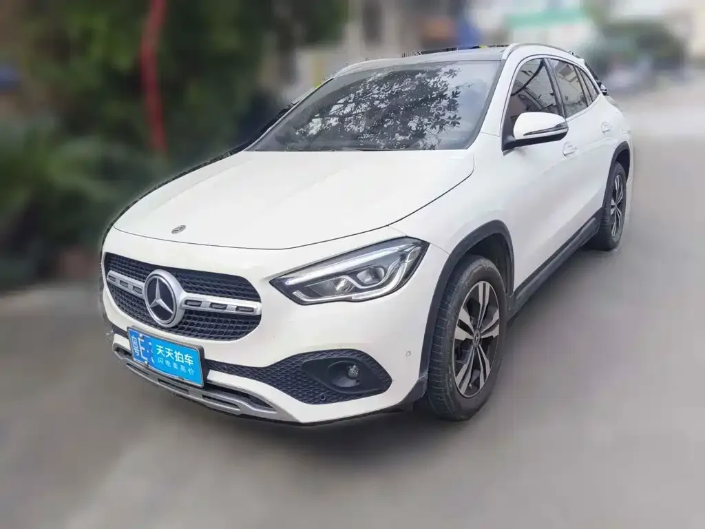 Mercedes-Benz GLA GLA 200