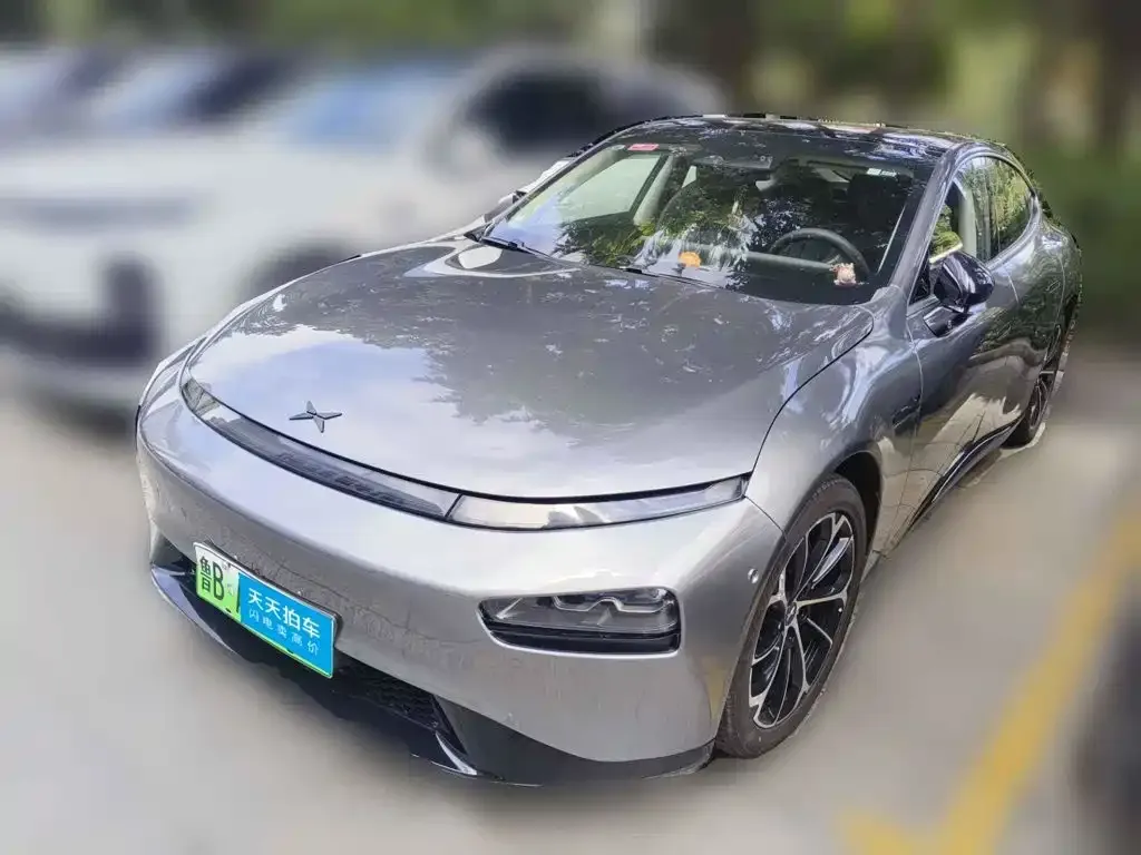 XPeng P7 Model 562N Performance Edition