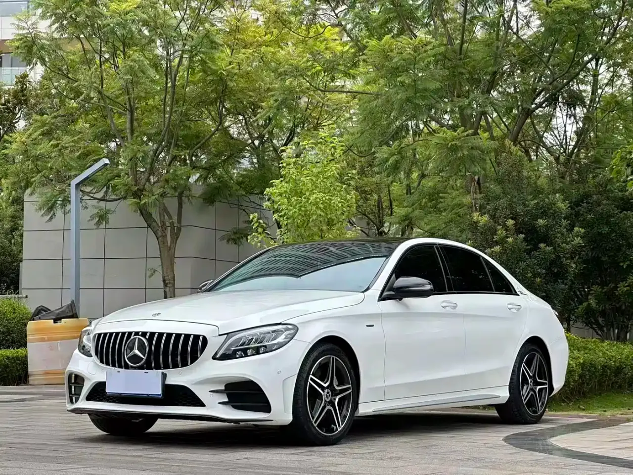 Mercedes-Benz C-Class C 260 L Sport Starry