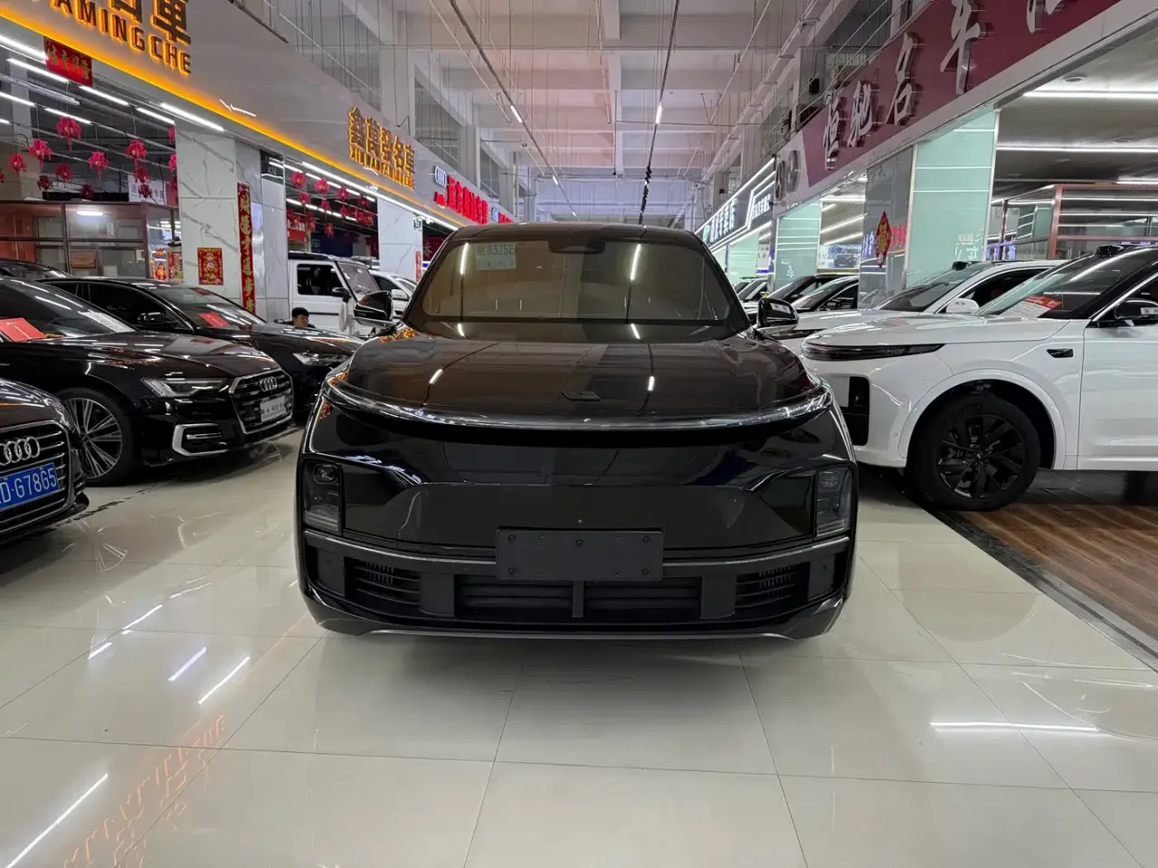 Li Auto Li Xiang L9 Model Pro