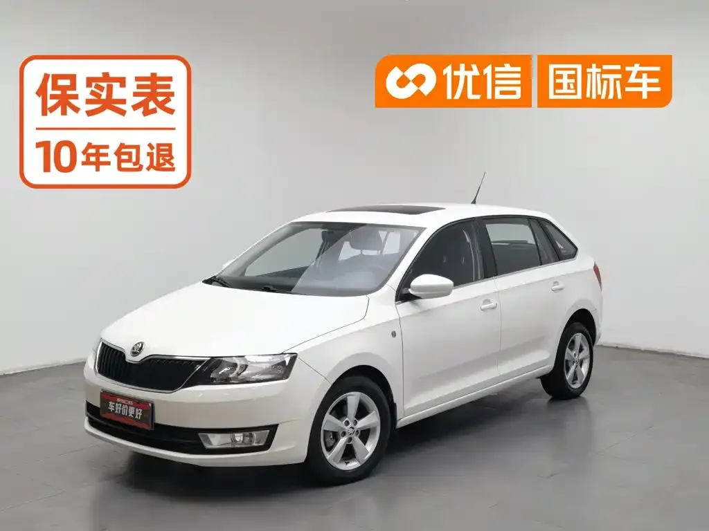 Škoda Skoda Rapid Spaceback Facelift 1.6L Manual