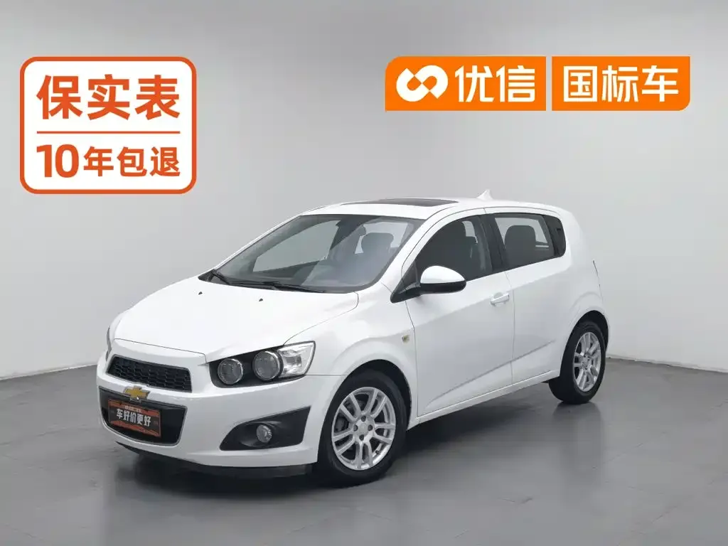 Chevrolet Aveo Hatchback 1.6L AT SX