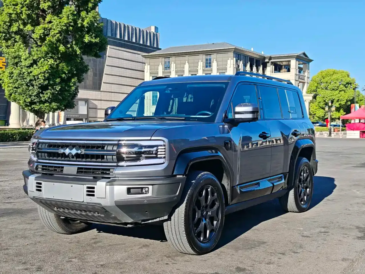 Fang Cheng Bao Leopard 5 Yun Nian Flagship Edition